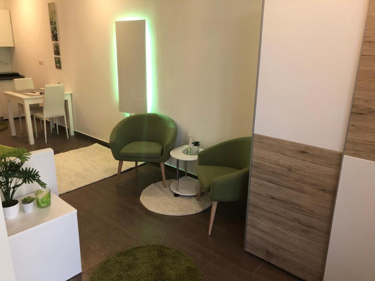 Appartement Luxury Central Studio Under The Castle à Ljubljana Extérieur photo