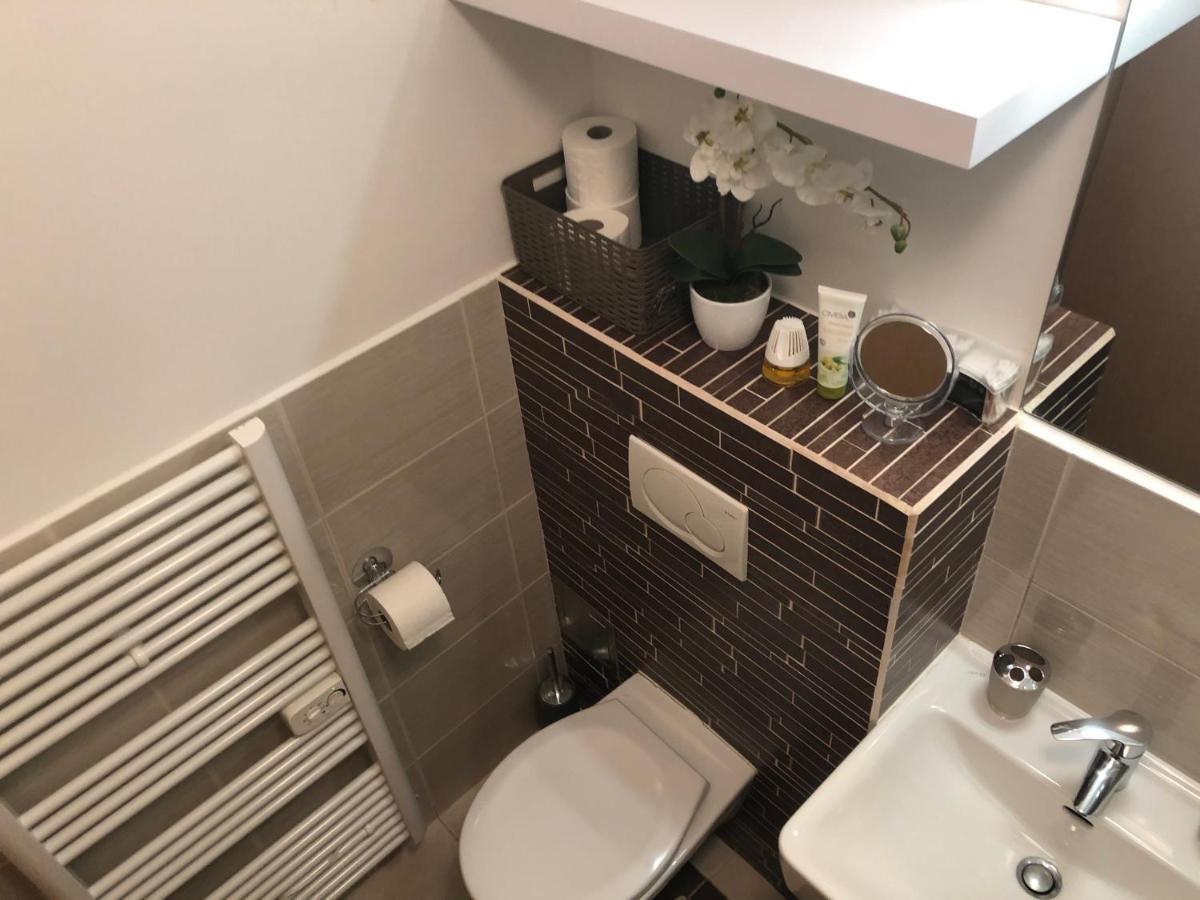 Appartement Luxury Central Studio Under The Castle à Ljubljana Extérieur photo